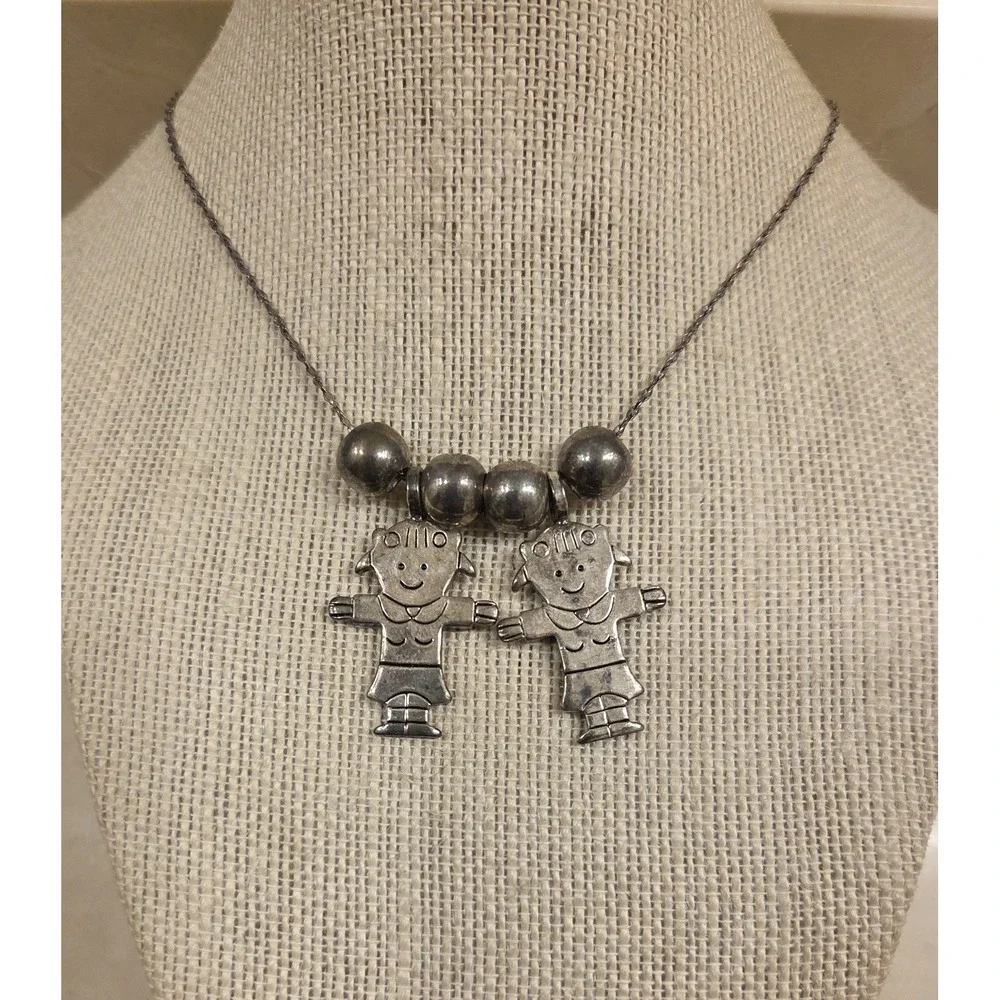 Vintage 1980s Signed Best Silver Necklace‎ Girl's, Daughter's, Best Friends 20